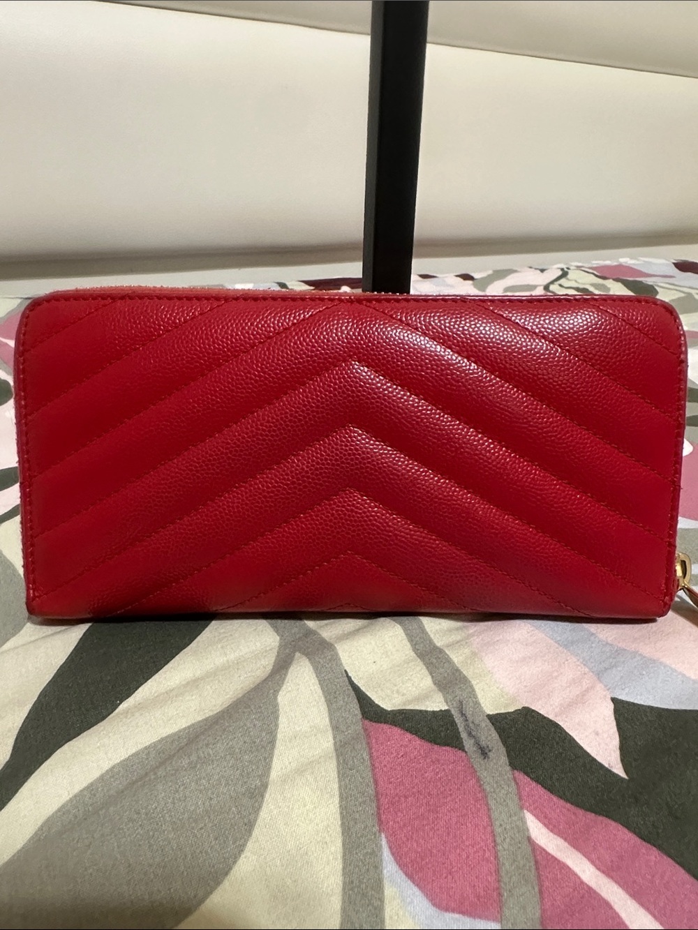 Yves Saint Laurent Red Quilted Zip-Around Wallet with Gold YSL Emblem - Picture 2 of 13